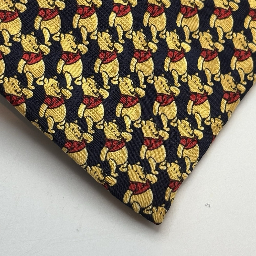 DISNEY Store WINNIE THE POOH Neck Tie Walt Disney Black